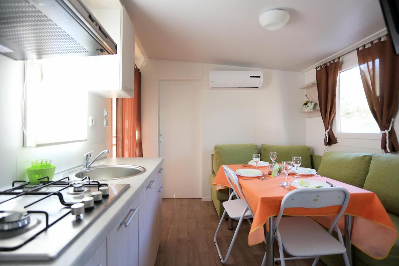 Mobile Homes-Slanica Murter Eksteriør billede